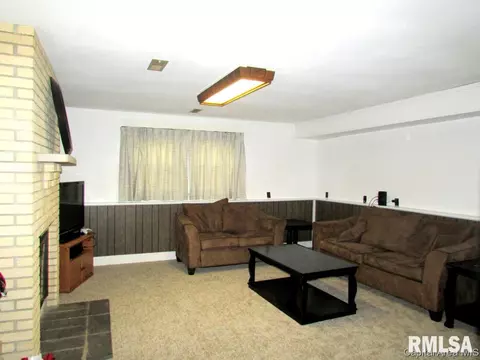 2050 Sudbury, Springfield, IL 62702 photo 16