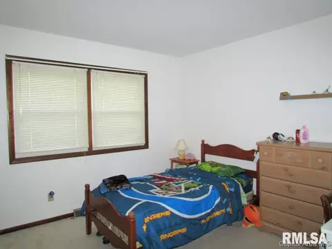 2050 Sudbury, Springfield, IL 62702 photo 8