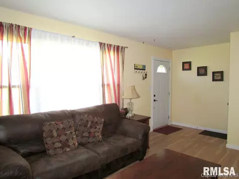 2050 Sudbury, Springfield, IL 62702 photo 3
