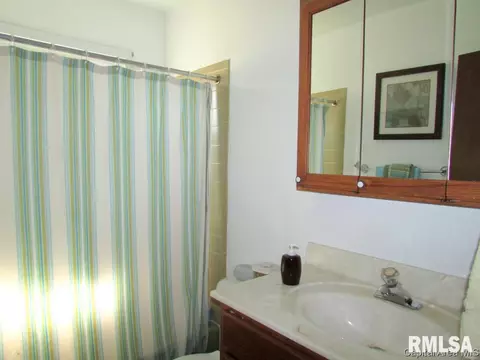 2050 Sudbury, Springfield, IL 62702 photo 10