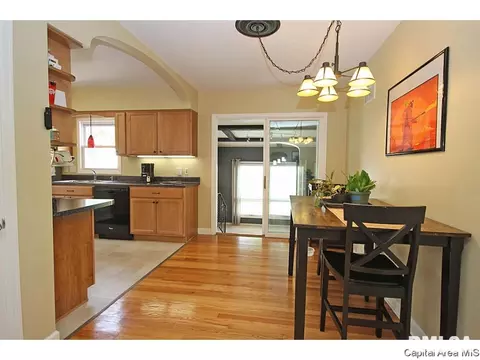 1925 Hood Street St, Springfield, IL 62703 photo 10