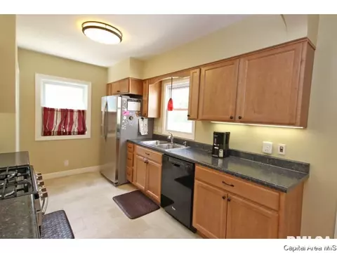 1925 Hood Street St, Springfield, IL 62703 photo 15