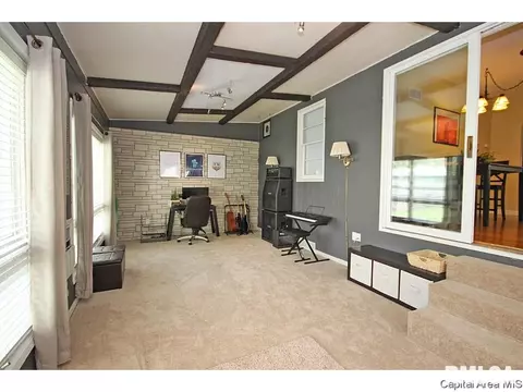 1925 Hood Street St, Springfield, IL 62703 photo 5