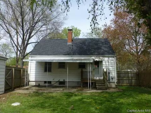 2142 E Pickett St, Springfield, IL 62703 photo 19