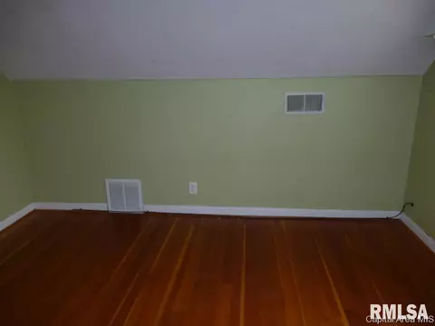 2142 E Pickett St, Springfield, IL 62703 photo 14