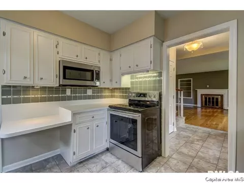 1327 W Glenn Ave, Springfield, IL 62704 photo 12