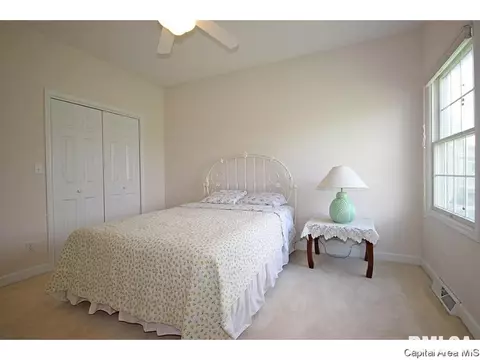 2105 W Laurel, Springfield, IL 62704 photo 20