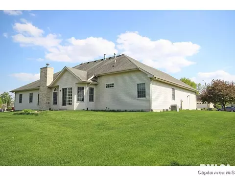 2105 W Laurel, Springfield, IL 62704 photo 24