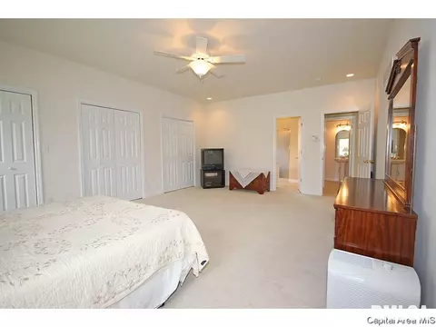 2105 W Laurel, Springfield, IL 62704 photo 17