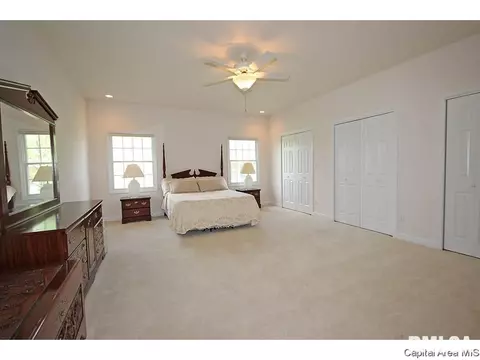 2105 W Laurel, Springfield, IL 62704 photo 16