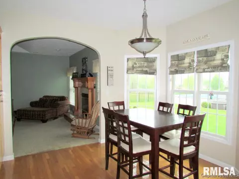 335 Bourbon, Springfield, IL 62707 photo 8
