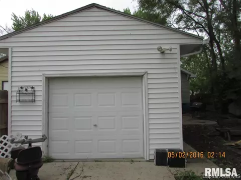 1056 N Patton Ave, Springfield, IL 62702 photo 25