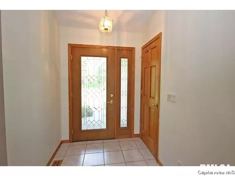 3301 Elderberry, Springfield, IL 62707 photo 2
