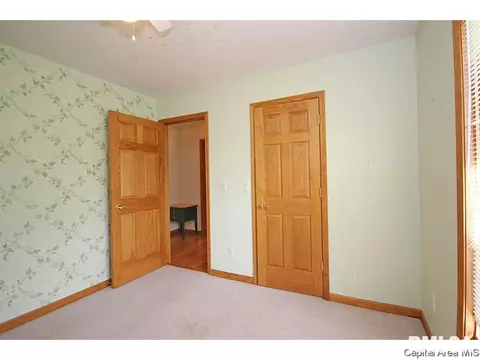 3301 Elderberry, Springfield, IL 62707 photo 5