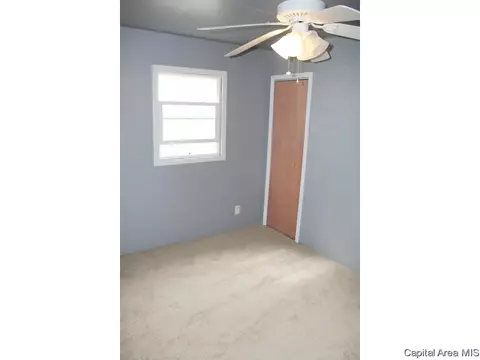 2241 E Converse Ave, Springfield, IL 62702 photo 10