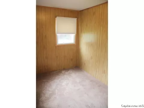 2241 E Converse Ave, Springfield, IL 62702 photo 12