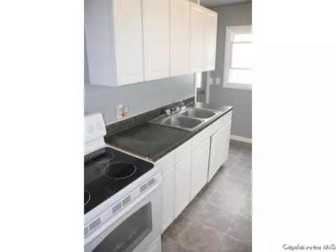 2241 E Converse Ave, Springfield, IL 62702 photo 18