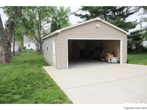 2241 E Converse Ave, Springfield, IL 62702 photo 22