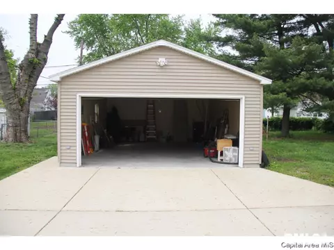 2241 E Converse Ave, Springfield, IL 62702 photo 21