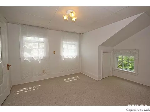 614 W Edwards, Springfield, IL 62704 photo 22