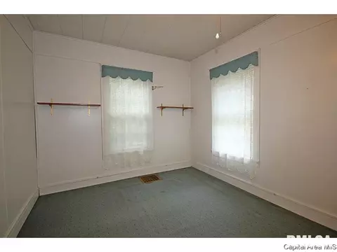 614 W Edwards, Springfield, IL 62704 photo 13
