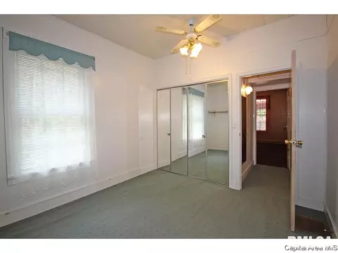 614 W Edwards, Springfield, IL 62704 photo 12