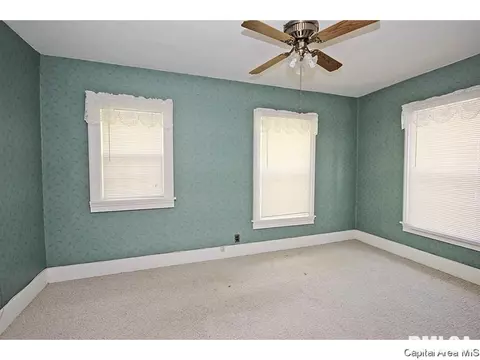 614 W Edwards, Springfield, IL 62704 photo 20