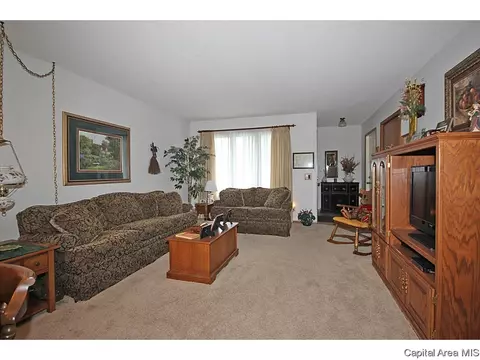 5236 Carlton, Springfield, IL 62703 photo 2