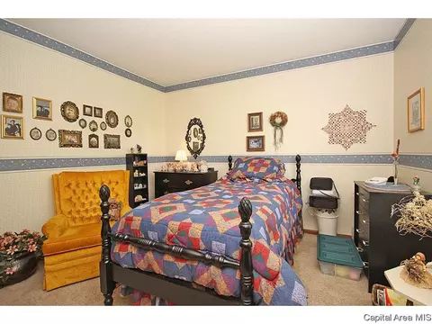 5236 Carlton, Springfield, IL 62703 photo 8