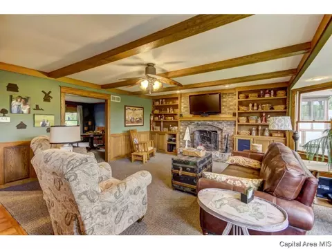 3821 W Bluffs Rd, Springfield, IL 62711 photo 4
