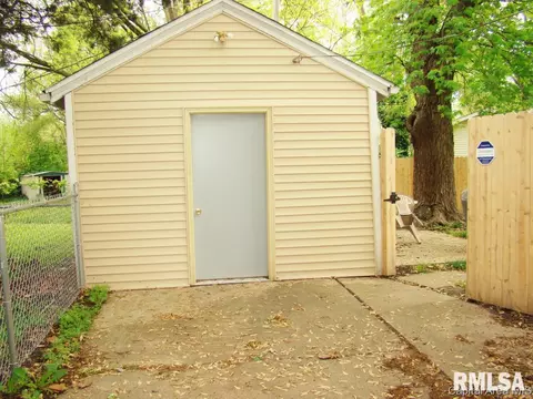 41 Belle Pl, Springfield, IL 62704 photo 22