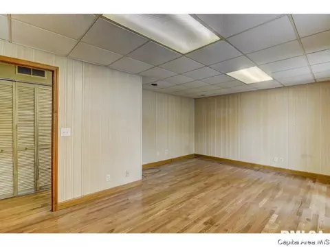2317 Stokebridge, Springfield, IL 62702 photo 18