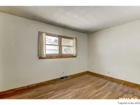 2317 Stokebridge, Springfield, IL 62702 photo 23