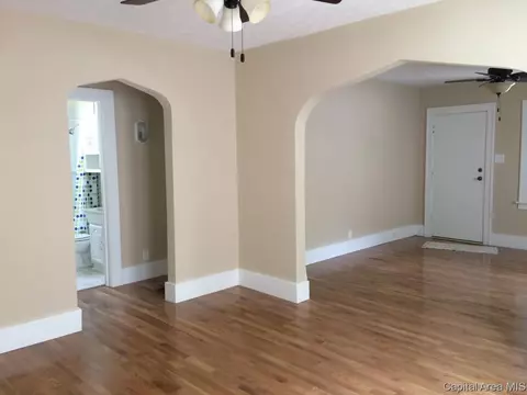 2515 S 6th Street St, Springfield, IL 62703 photo 5