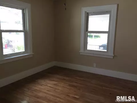 2515 S 6th Street St, Springfield, IL 62703 photo 10