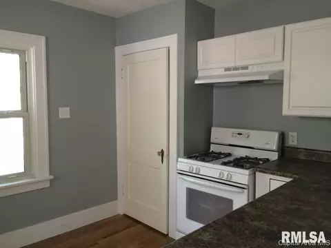 2515 S 6th Street St, Springfield, IL 62703 photo 8