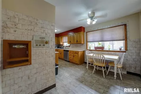 4 Monica Ct, Springfield, IL 62702 photo 5
