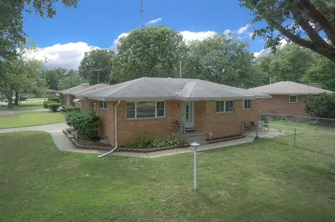 4 Monica Ct, Springfield, IL 62702 photo 1
