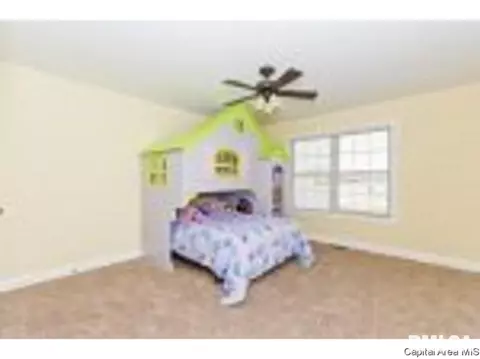 2724 Killarney, Springfield, IL 62711 photo 9