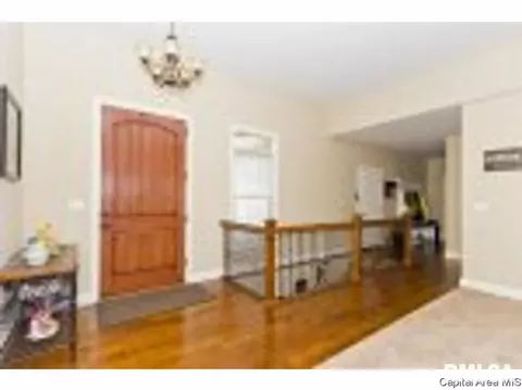 2724 Killarney, Springfield, IL 62711 photo 3