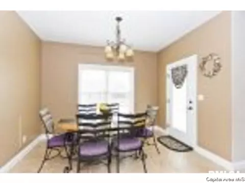 2724 Killarney, Springfield, IL 62711 photo 5