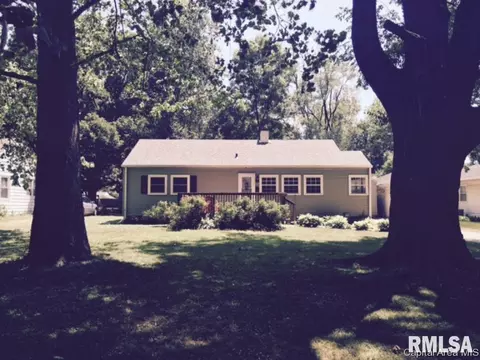1232 W Maple Ave S, Springfield, IL 62704 photo 1
