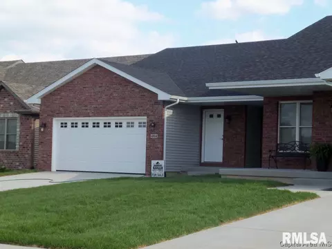 4804 Chestnut Dr, Springfield, IL 62711 photo 1