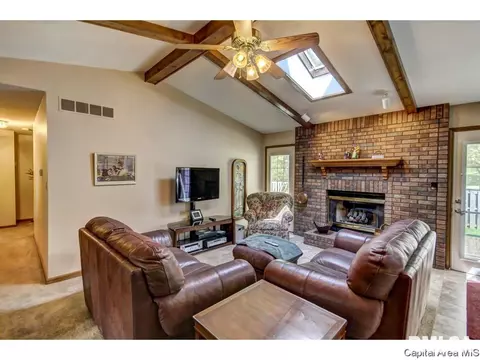 1504 Devonwood, Springfield, IL 62704 photo 18