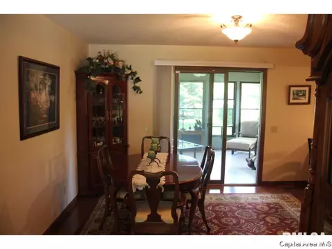 2505 Winfield, Springfield, IL 62704 photo 5