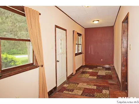 307 W Main, Thayer, IL 62689 photo 2