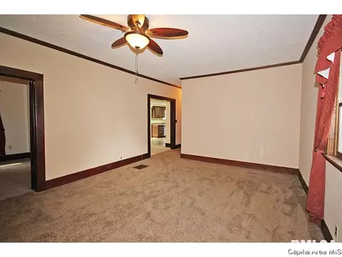 307 W Main, Thayer, IL 62689 photo 6