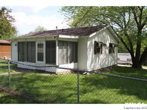 301 E Houston St, Springfield, IL 62707 photo 2
