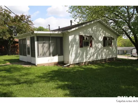 301 E Houston St, Springfield, IL 62707 photo 21