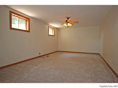 4300 Creek Dr, Springfield, IL 62711 photo 26